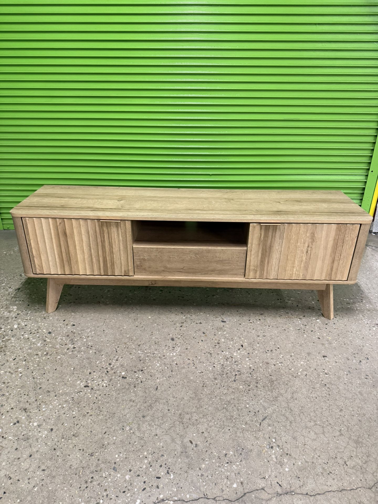 Brooklyn Mid-Century Modern TV Stand - Free Deliveryyy - photo 4