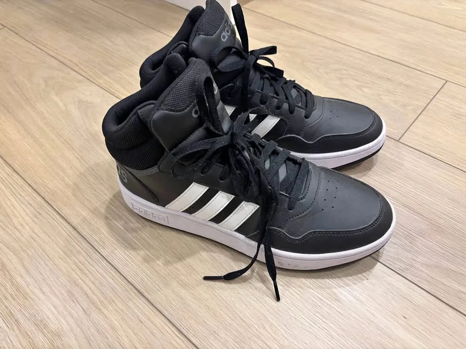 Adidas Hoops 3.0 Mid – Black (Used, Size 10 US)
