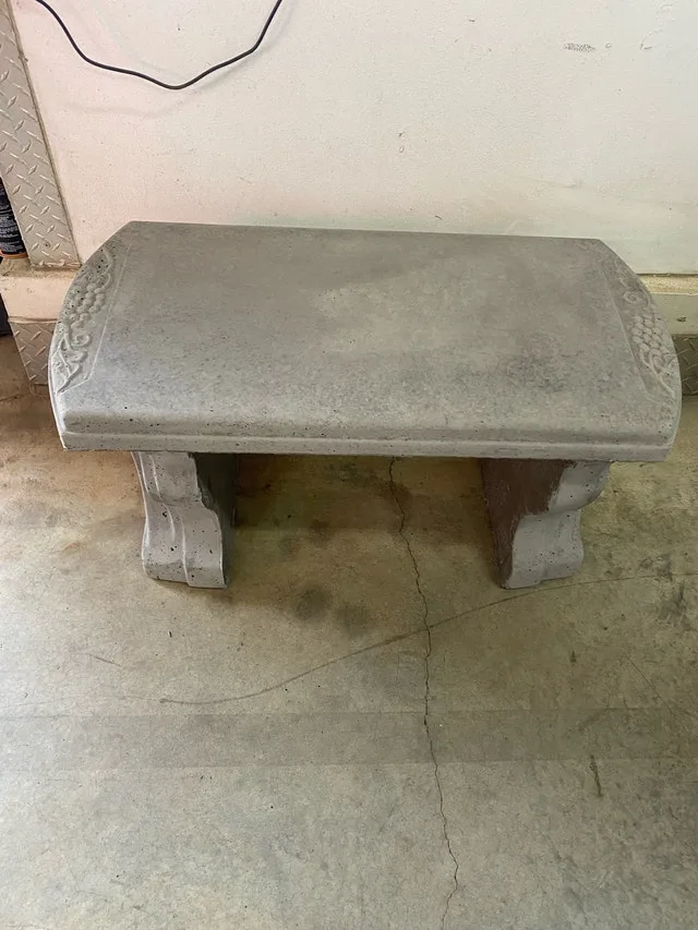 concrete garden benches image indicator(2)