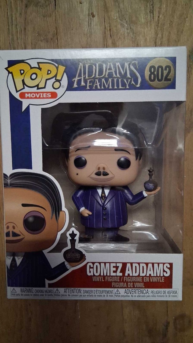 funko pop! the adams family gomez addams #802