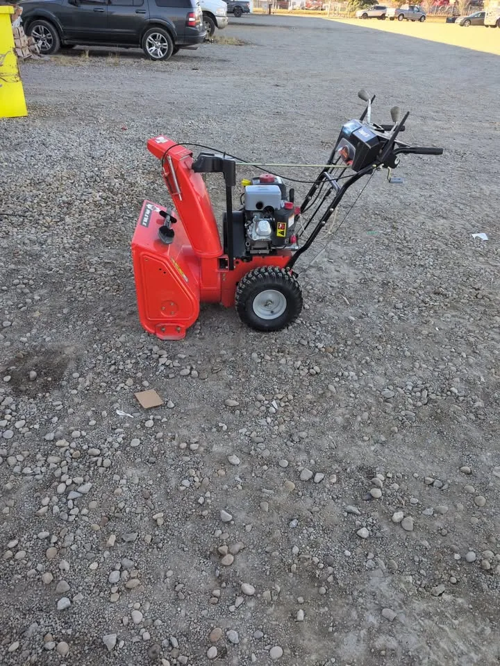 Aries 24" Two Stage Snow Thrower image indicator(3)