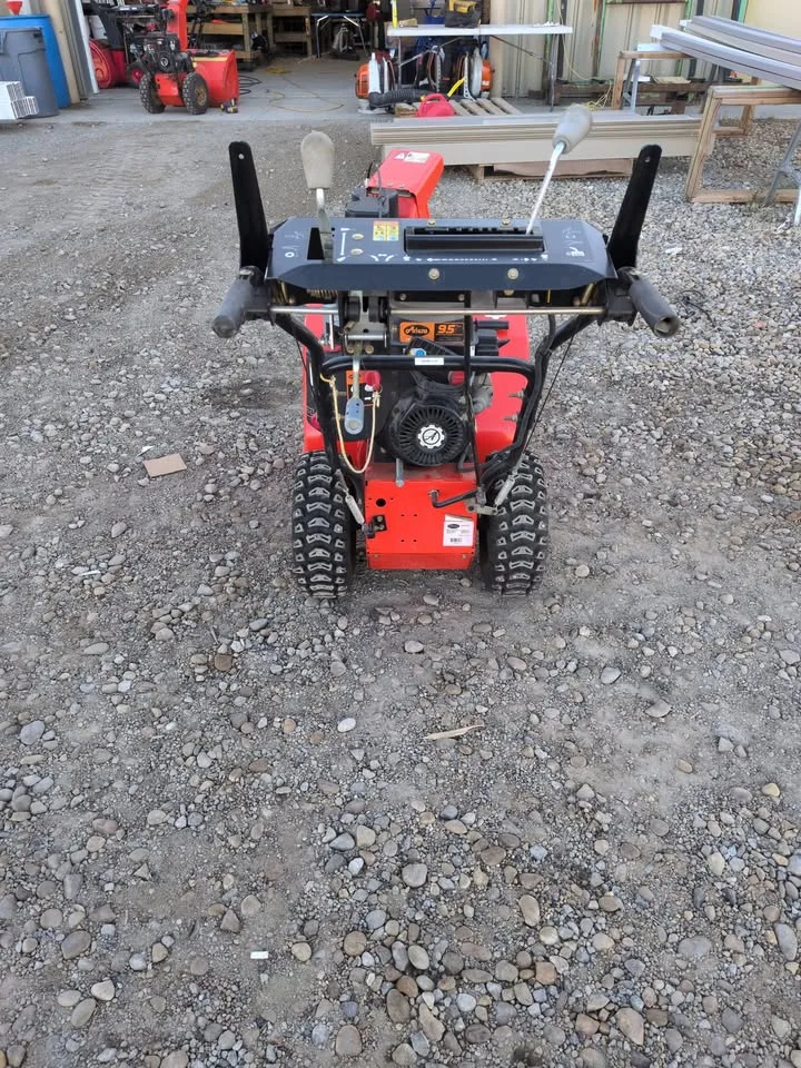 Aries 24" Two Stage Snow Thrower image indicator(4)