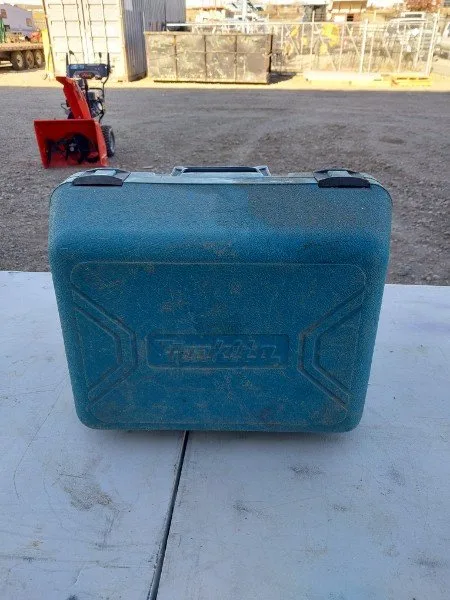 Makita Circular Saw with Case image indicator(2)