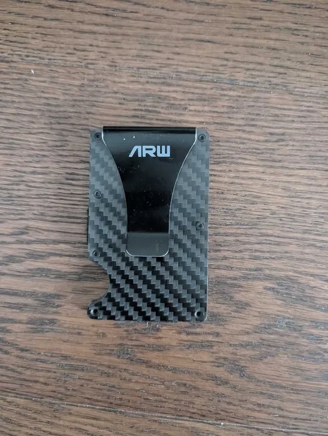 ARW Carbon Fiber Men's Wallet image indicator(2)