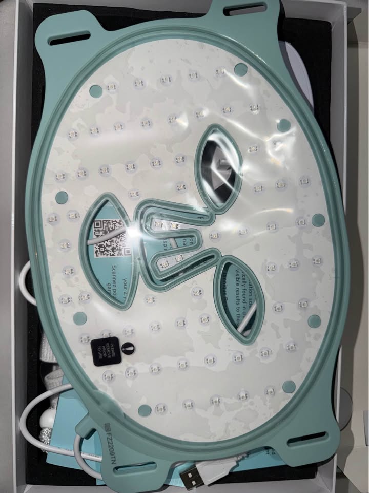 Kandyway Eternal Glow MD ™ - Red Light Therapy Mask - photo 4