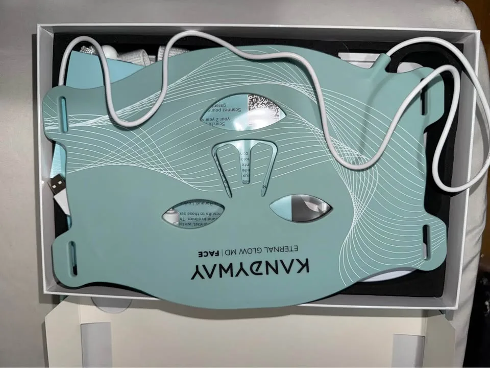 Kandyway Eternal Glow MD ™ - Red Light Therapy Mask image indicator(5)