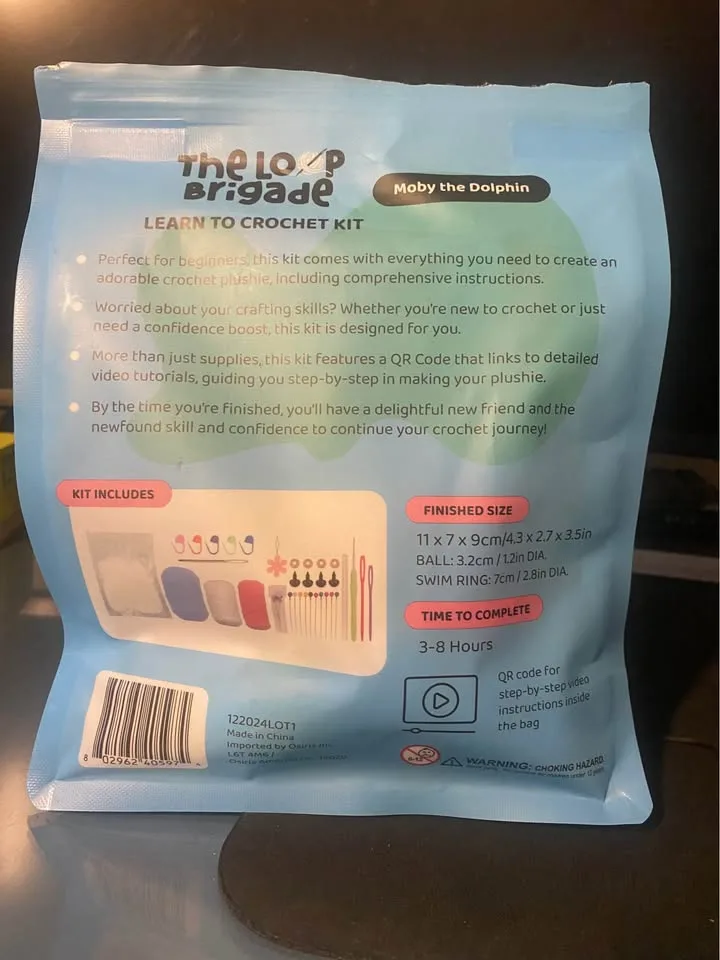 Loop brigade crochet kit Dolphin image indicator(2)