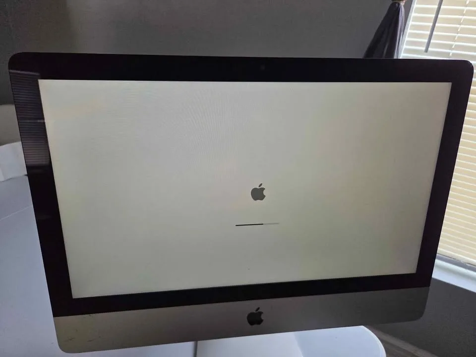 Apple iMac (2013) i3/4GB/500GB/Catalina image indicator(2)