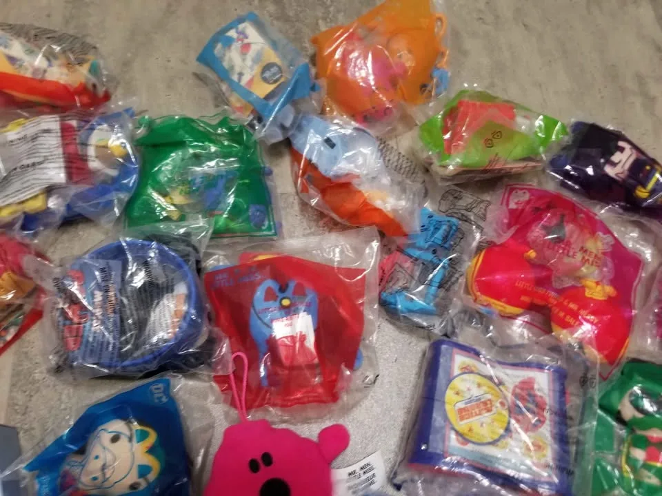 Kids Toys & Helmet 50-54 cm image indicator(7)