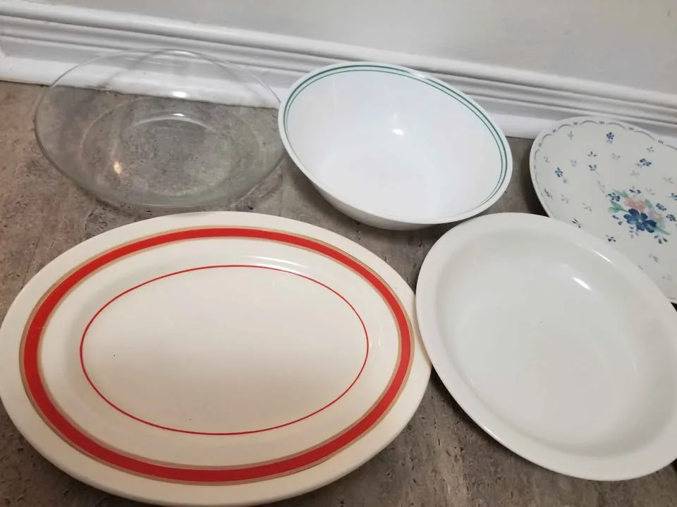 Ceramic Dinner Plates & Bowls image indicator(2)