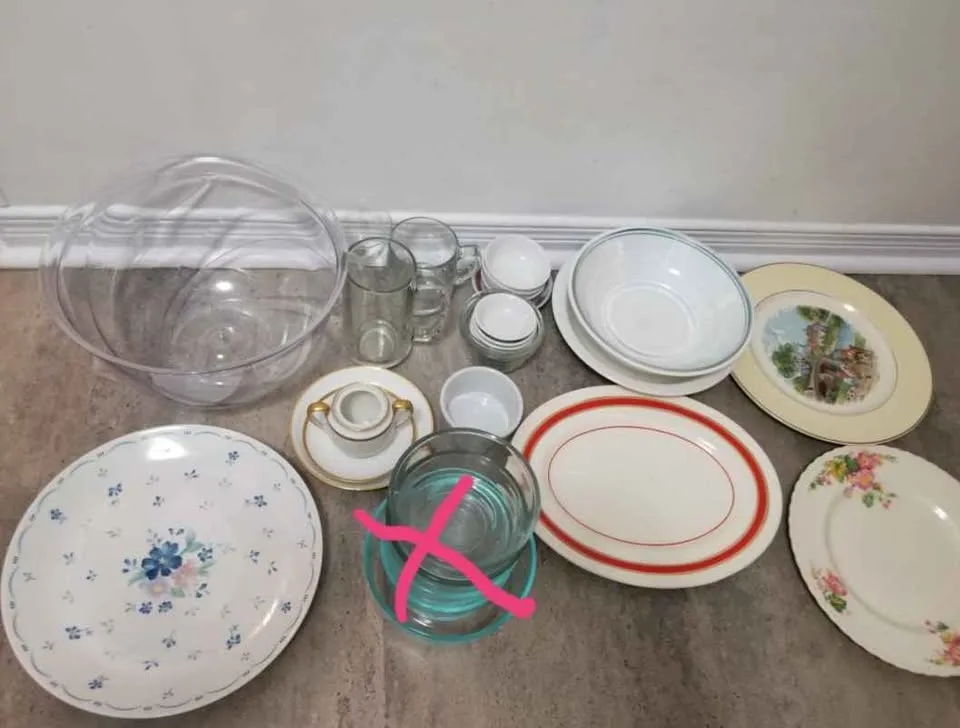 ALL for $10 Glassware & Ceramics image indicator(3)