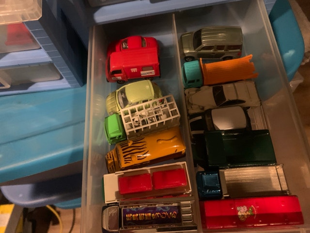 Tomica Tomy cars and garage - originals 1974 - present Japan!!! - photo 4