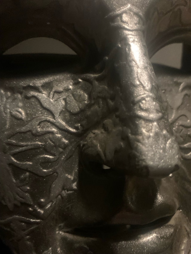THE LEPER KING official movie prop. Lower PRICE $299 - photo 5