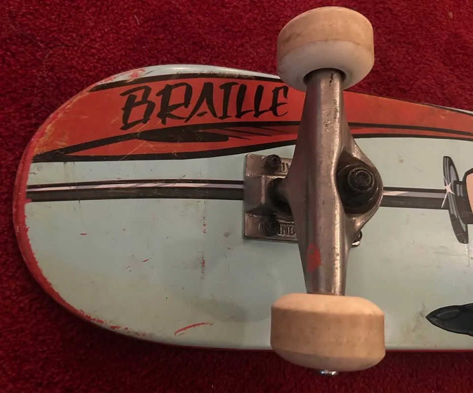 Braille 7.25” Kids Skateboard – Ninja Star Design (Excellent Con image indicator(2)