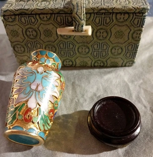 Chinese Cloisonne Enamel Gilded Vase 3 Inch - photo 5