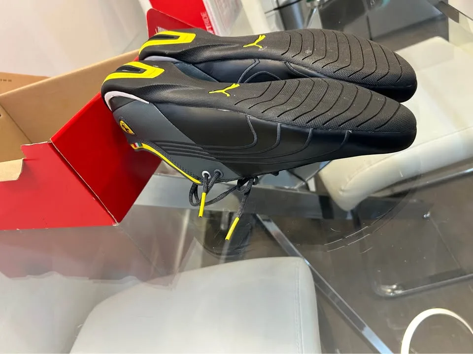 Puma Ferrari Shoes image indicator(9)