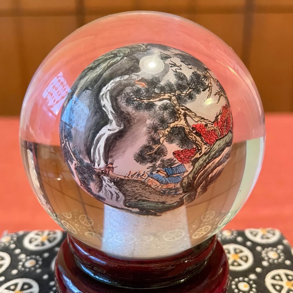 Vintage Chinese Reverse-Painted Art Glass Globe - photo 4