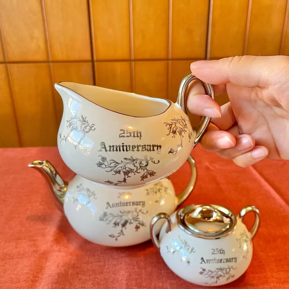 Vintage✨ Pearl China Co Platinum Rose 22k Teapot Set image indicator(3)