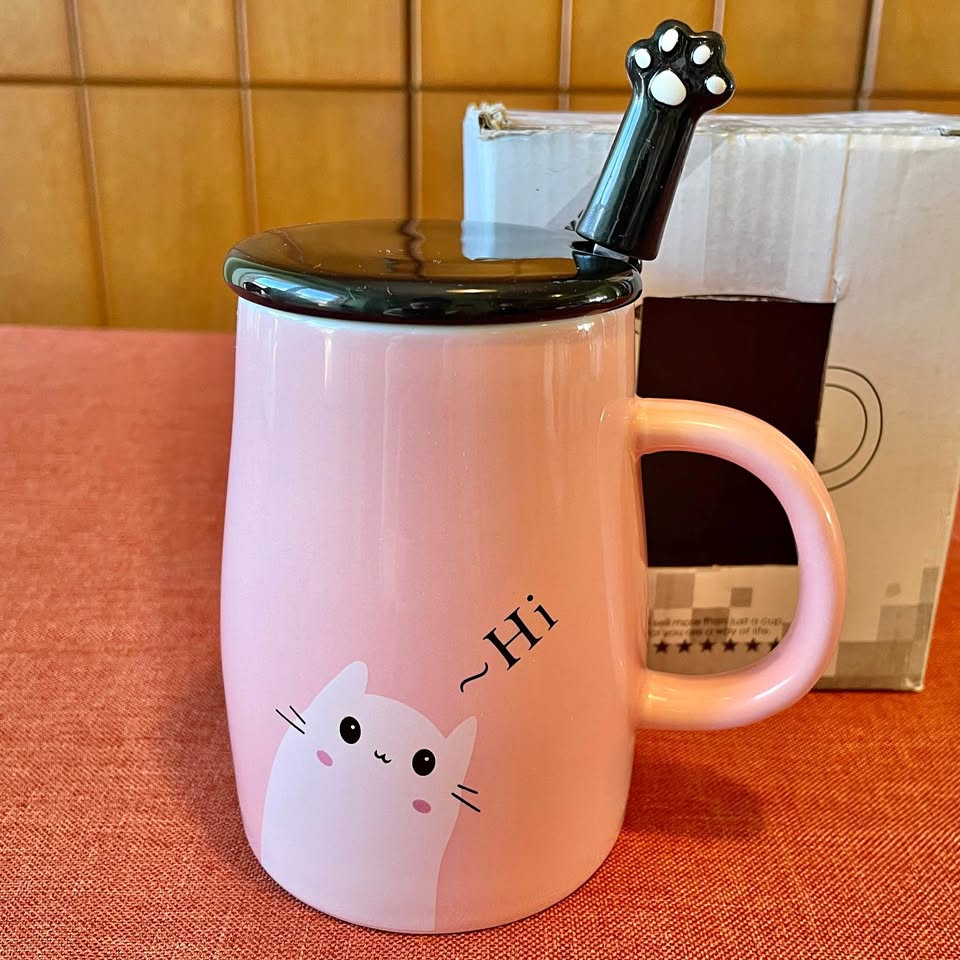 NEW✨Cute Pink Cat Mug with Lid and Paw Spoon