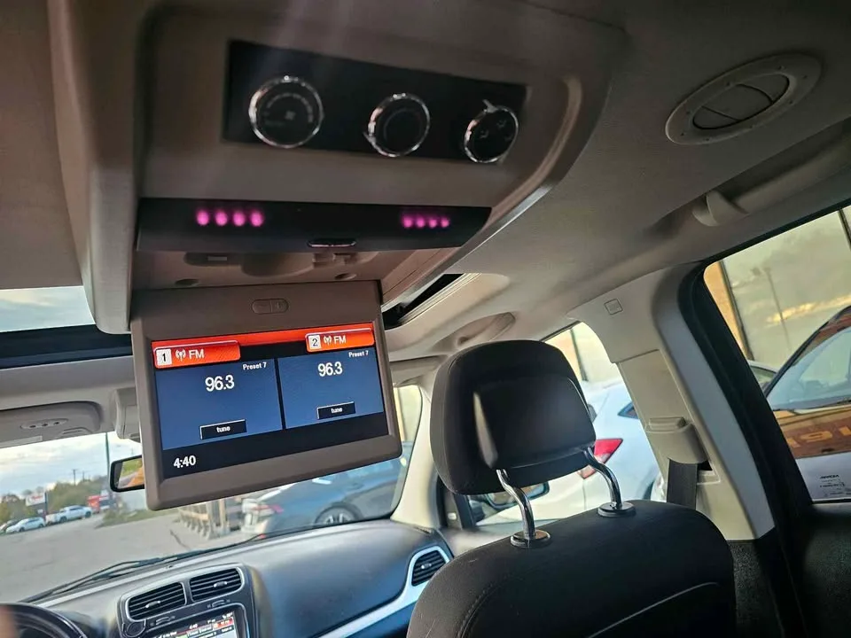 2015 Dodge Journey image indicator(8)