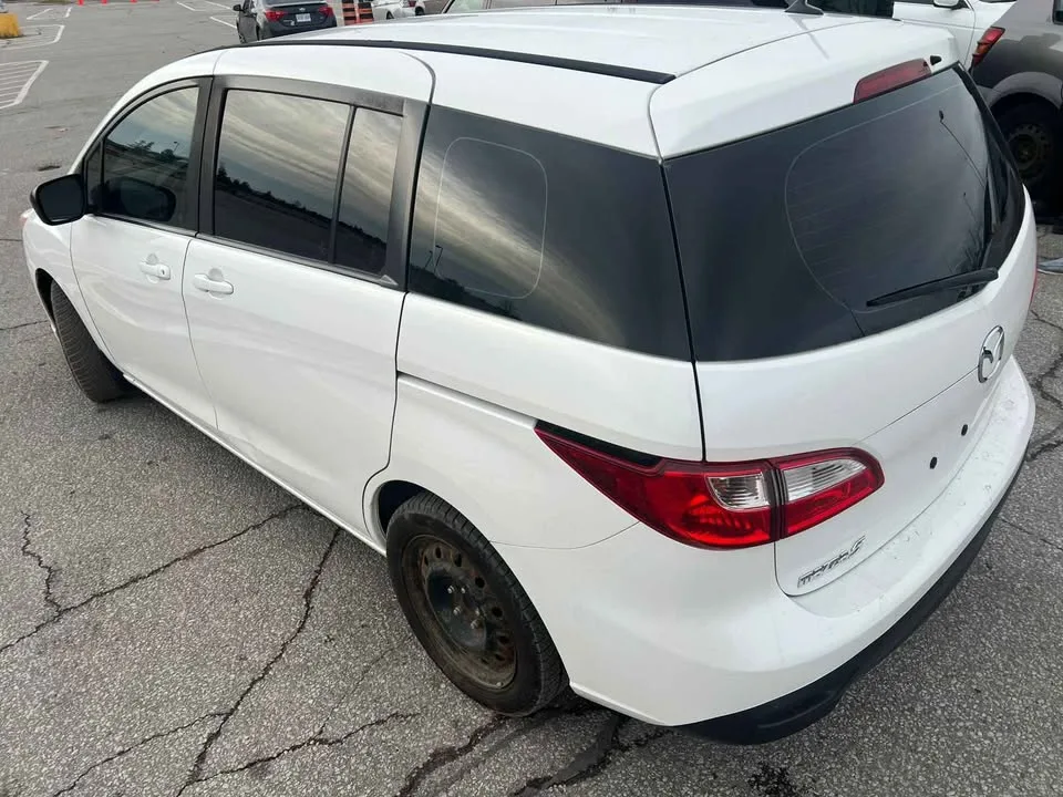 2017 Mazda Mazda5 image indicator(4)