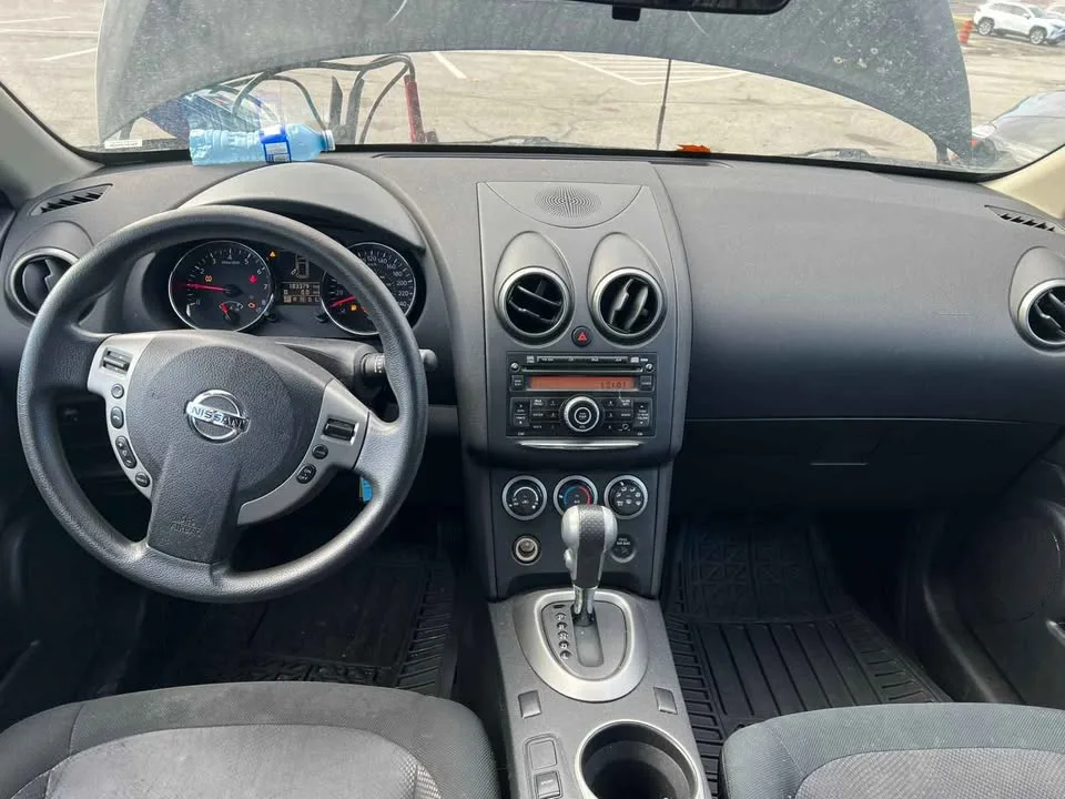 2014 Nissan Rogue image indicator(4)