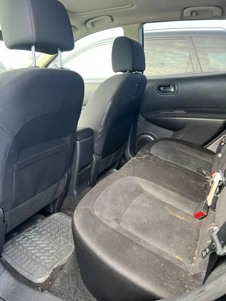 2014 Nissan Rogue image indicator(5)