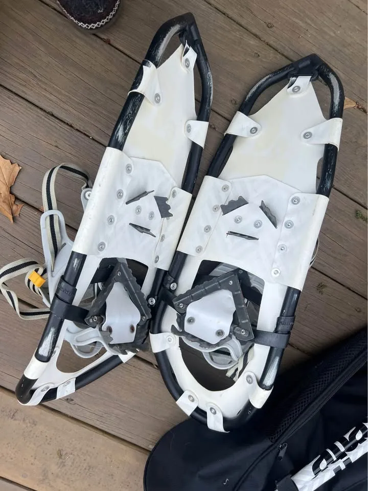 Atlas Snow Shoes 925 Trail with Poles and carrying Case image indicator(2)