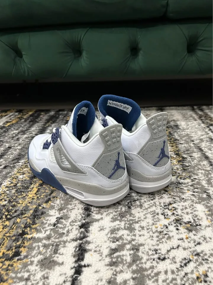 Jordan 4 Midnight Navy size 9.5 men’s image indicator(4)