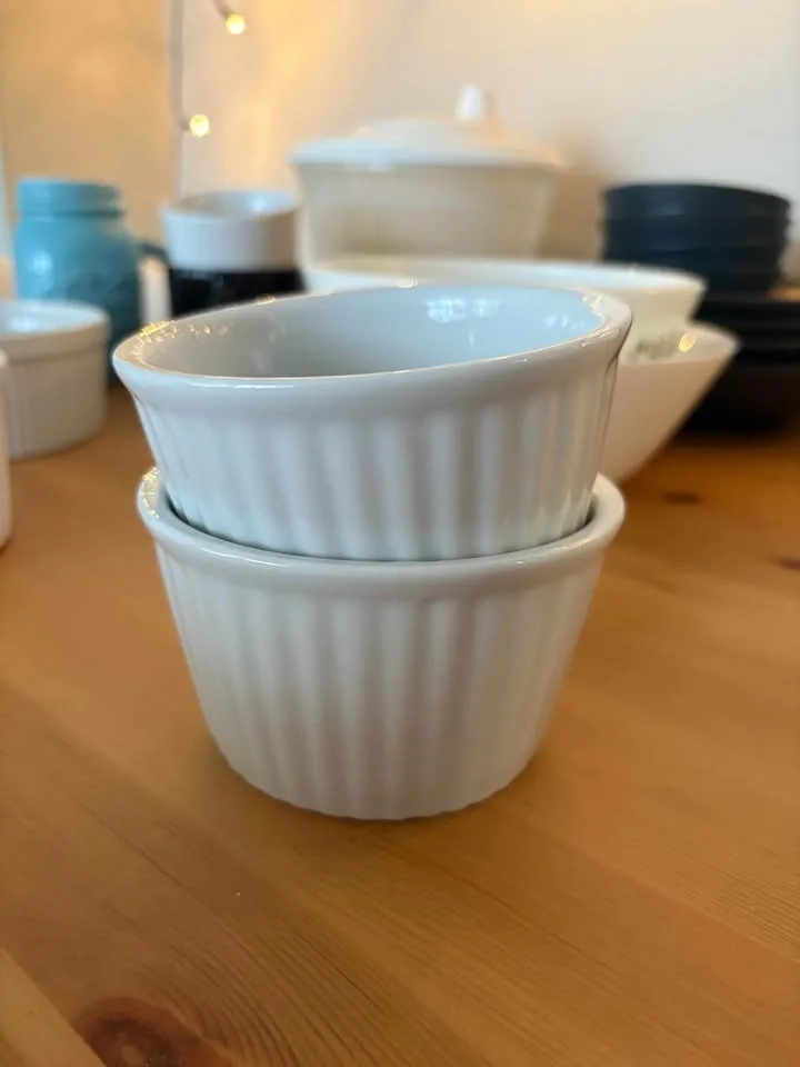 4 White Ramekins image indicator(2)