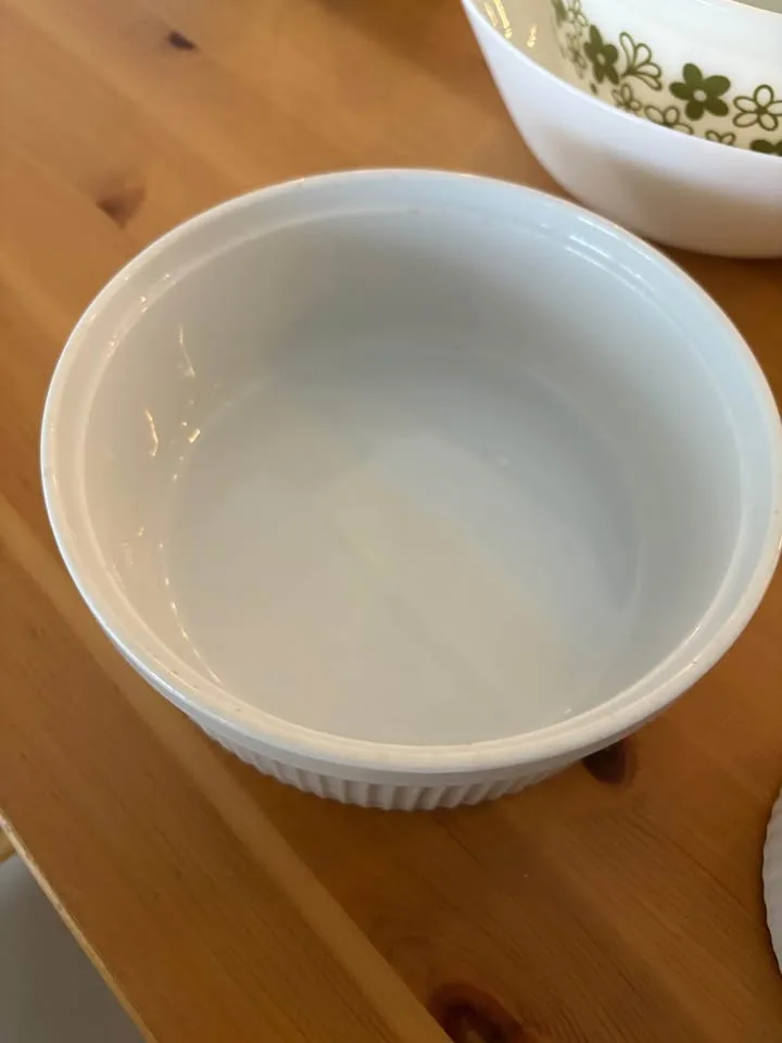 4 White Ramekins image indicator(5)