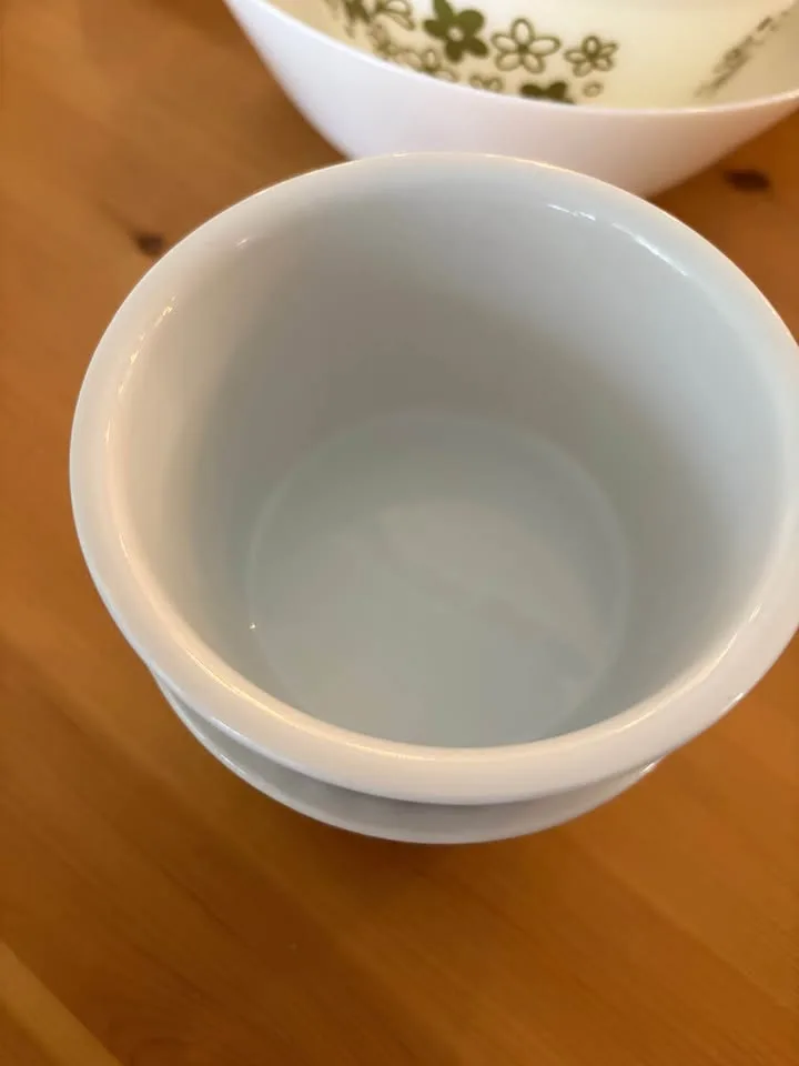 4 White Ramekins image indicator(7)