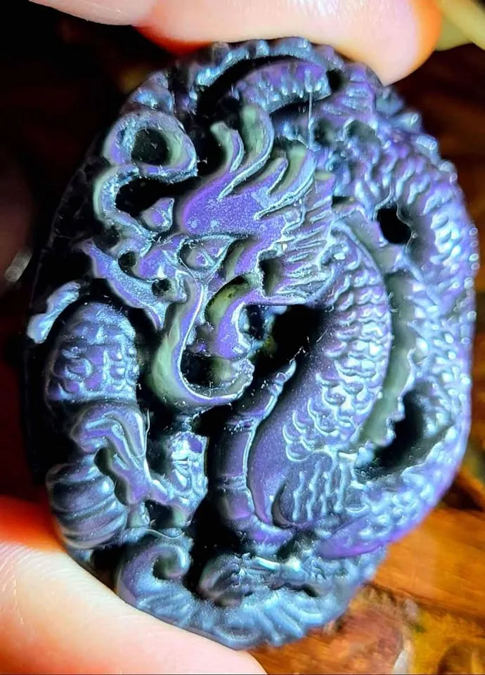 Purple Rainbow Obsidian Dragon image indicator(3)