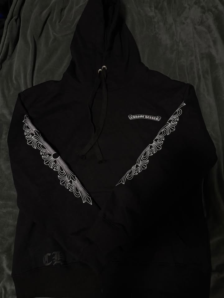 Chrome hearts dagger sweater(small) - photo 2