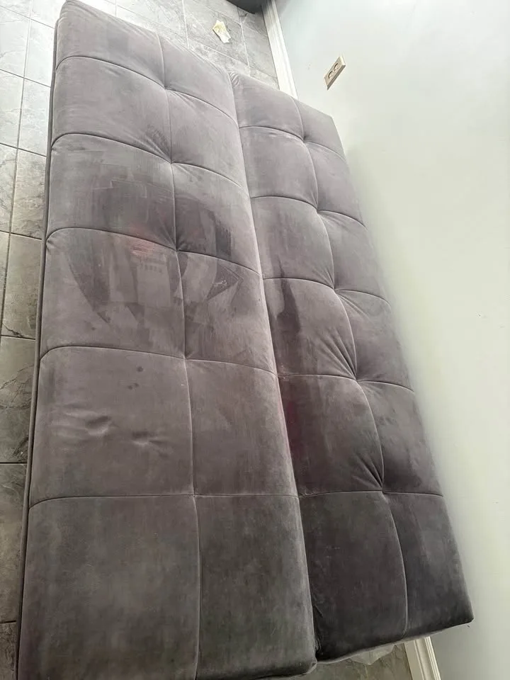 Structube Velvet Sofa-Bed image indicator(2)