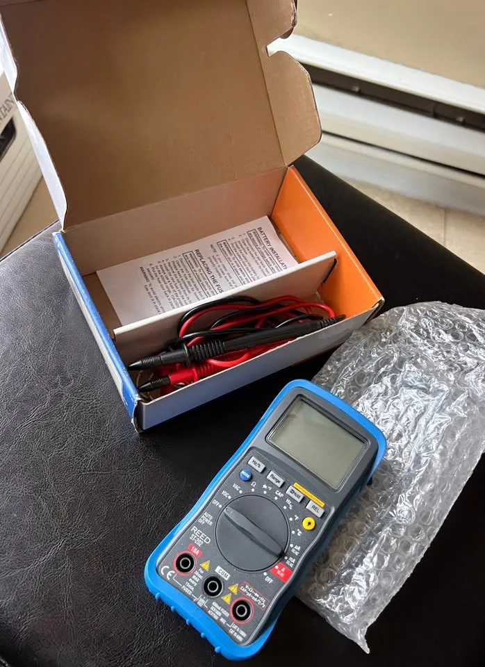 Reed ST-202 - Autoranging Digital Multimeter LIKE NEW image indicator(3)