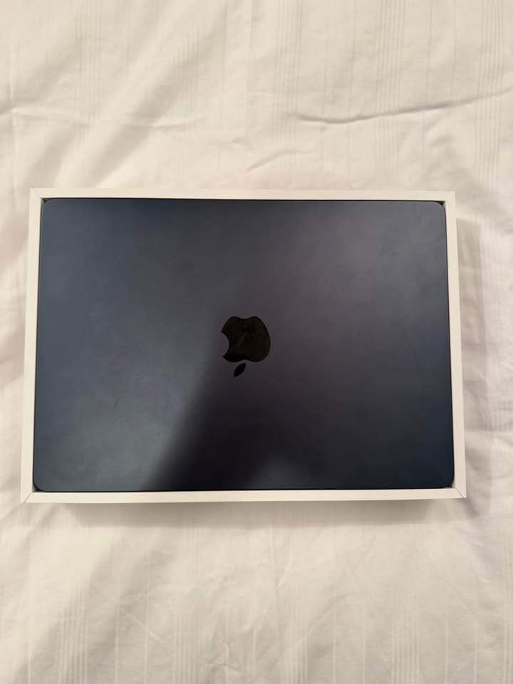 MacBook Air M3 100% Battery🔋 - photo 2