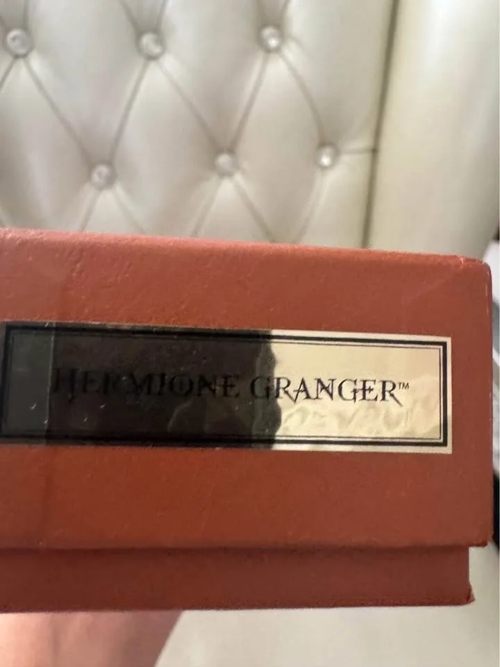 Hermione Granger Wand (NEED GONE) image indicator(4)