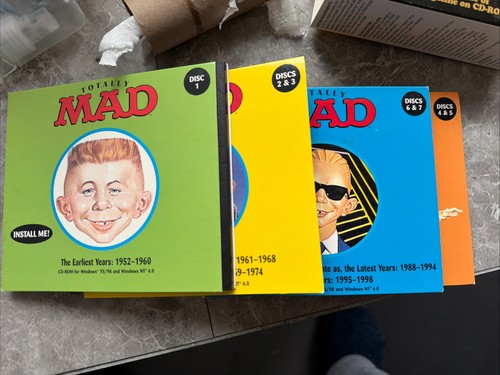 CD-ROM 7-disc Totally Mad magazine collection 1999 Comics - photo 3