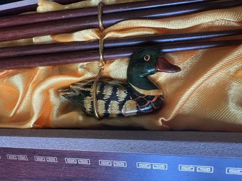 Boxed decorated wooden chopsticks 2 Pairs - ancient CHINA image indicator(3)