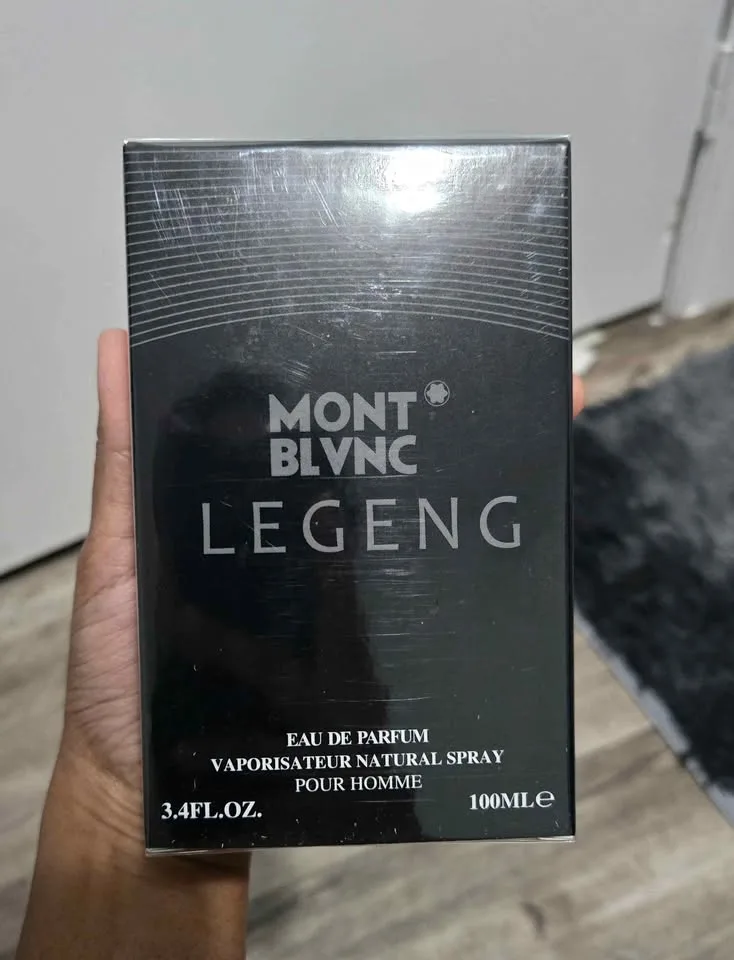 Perfume on sale image indicator(4)