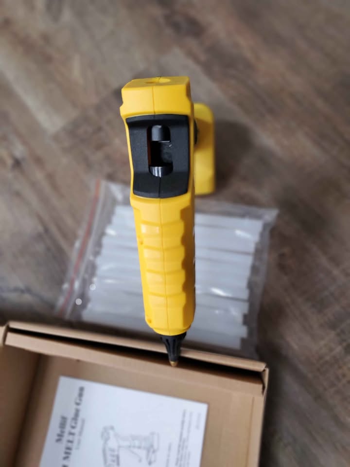 Brand New Work With DEWALT 20V Battery Hot Melt Glue Gun with Gl - photo 3