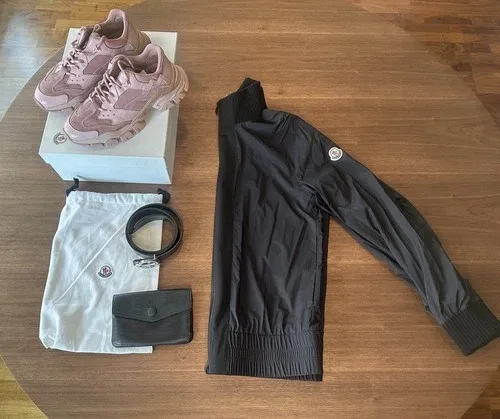 Moncler Pink Leave No Trace, Men’s sz 7 image indicator(4)