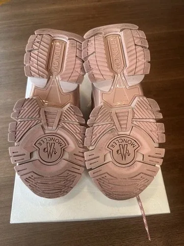 Moncler Pink Leave No Trace, Men’s sz 7 image indicator(5)