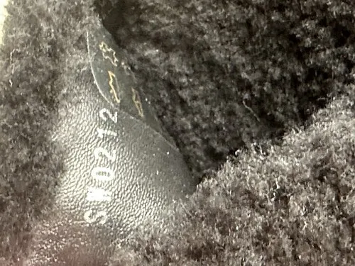 Louis Vuitton Black Magnetic Flat-Slides Size 41 image indicator(5)