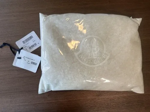 MONCLER Sioule Nylon Pouch Case Second Bag PVC Clear White image indicator(2)