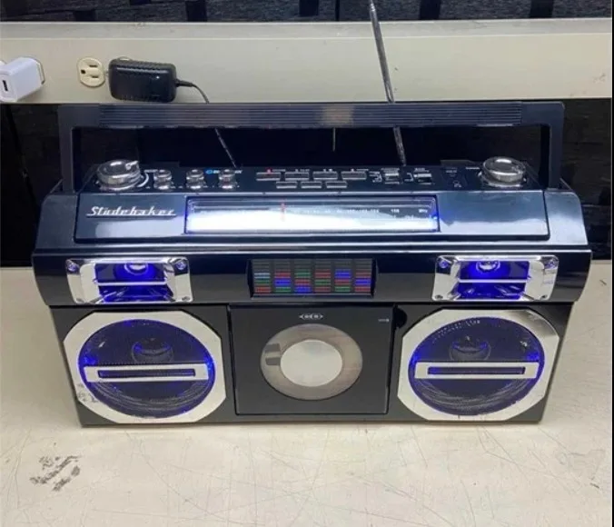 Studebaker SB2145S retro boombox with bluetooth