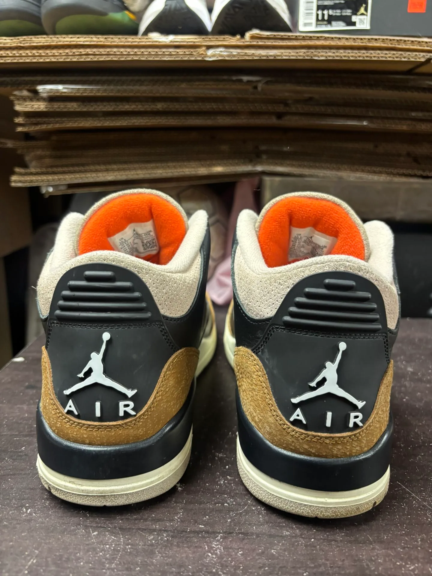 Air Jordan 3 Desert Elephant image indicator(4)