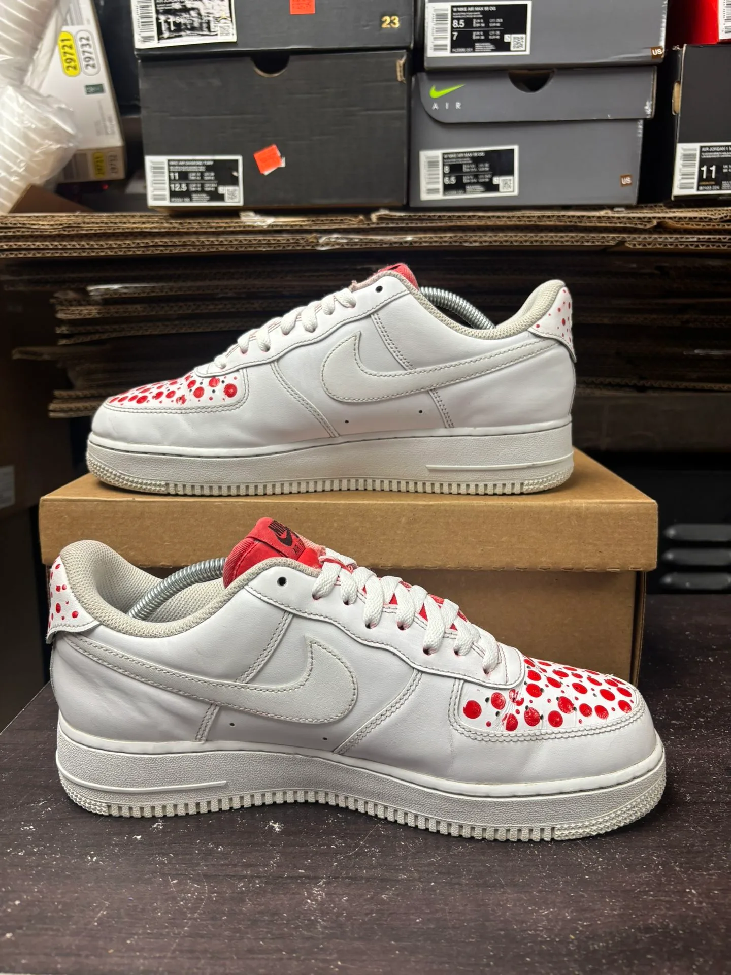 Air Force 1 Low Triple White Custom Shoe image indicator(5)