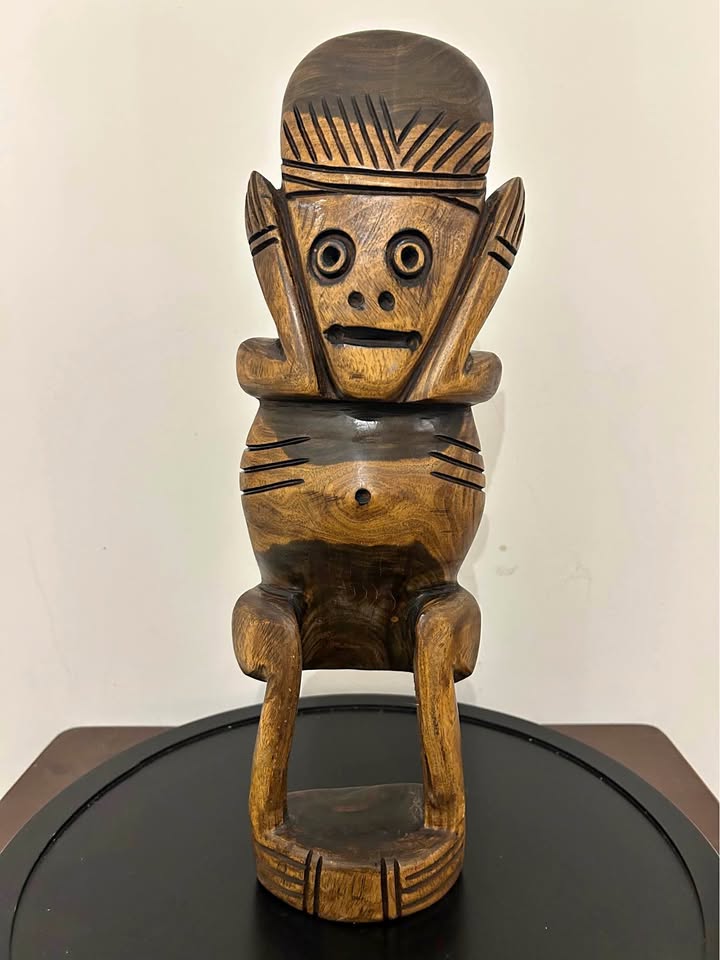 Vintage Large Polynesian Tiki Hand-Carved Wooden Figurine 15,5”